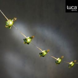 klasszikus fehér fényű elemes fényfüzér karácsonyfákkal 10 LED izzóval, 100 cm