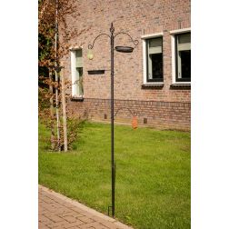 Fém leszúrható madáretető és -itató állvány, 200 cm