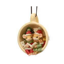 Krém mintás műgyanta egérfigura, hossz: 7 cm; szélesség: 9,5 cm; magasság: 12,5 cm
